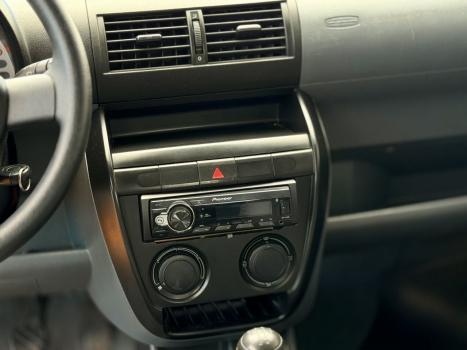 VOLKSWAGEN Fox 1.6 4P PLUS FLEX, Foto 9