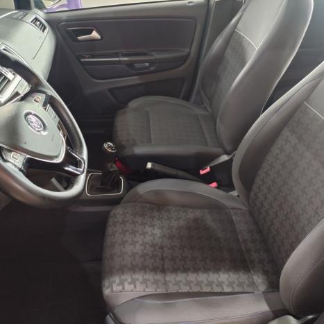 VOLKSWAGEN Fox 1.6 4P COMFORTLINE FLEX, Foto 5