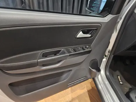 VOLKSWAGEN Fox 1.6 4P FLEX MSI XTREME, Foto 7