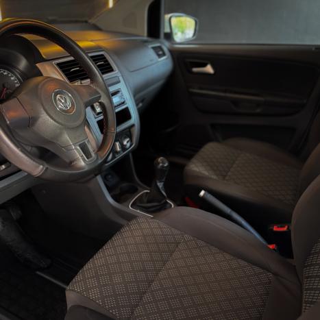 VOLKSWAGEN Fox 1.6 4P MSI TRENDLINE FLEX, Foto 9