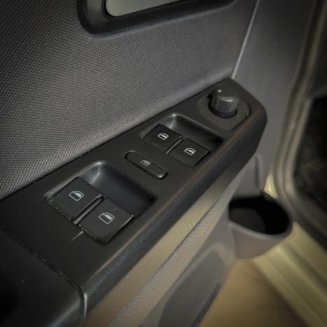 VOLKSWAGEN Fox 1.6 4P MSI TRENDLINE FLEX, Foto 11