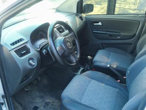 VOLKSWAGEN Fox 1.6 4P TREND FLEX, Foto 4