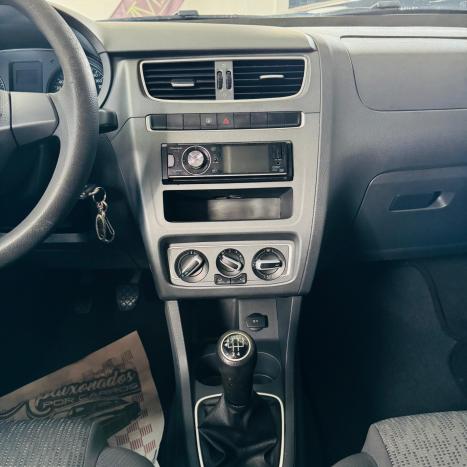 VOLKSWAGEN Fox 1.6 4P FLEX, Foto 9