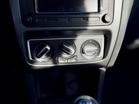 VOLKSWAGEN Fox 1.6 4P MSI COMFORTLINE FLEX, Foto 11