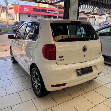 VOLKSWAGEN Fox 1.6 4P, Foto 4