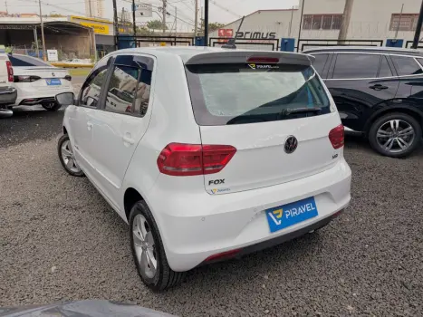 VOLKSWAGEN Fox 1.6 4P COMFORTLINE FLEX, Foto 3