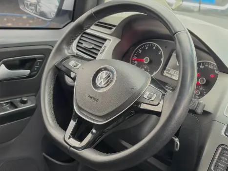 VOLKSWAGEN Fox 1.6 4P COMFORTLINE FLEX, Foto 6