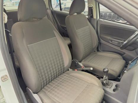 VOLKSWAGEN Fox 1.6 4P COMFORTLINE FLEX, Foto 9