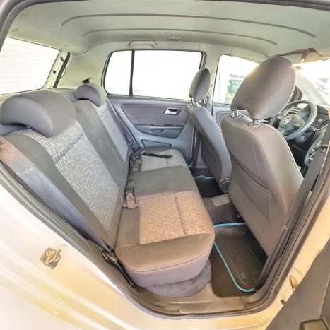 VOLKSWAGEN Fox 1.6 4P FLEX, Foto 7