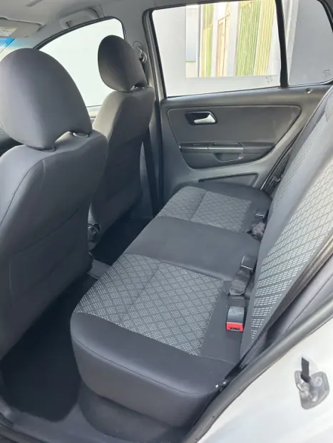 VOLKSWAGEN Fox 1.6 4P TREND FLEX, Foto 7