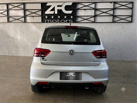 VOLKSWAGEN Fox 1.6 4P FLEX CONNECT I-MOTION AUTOMATIZADO, Foto 3