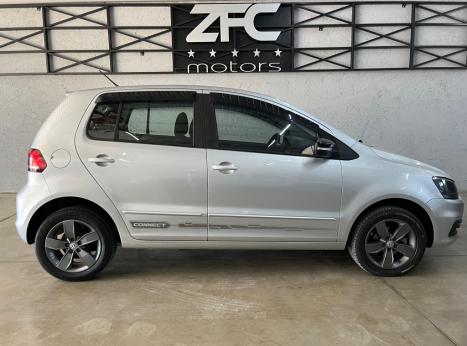 VOLKSWAGEN Fox 1.6 4P FLEX CONNECT I-MOTION AUTOMATIZADO, Foto 4