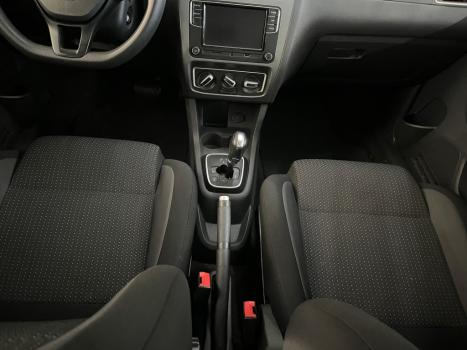 VOLKSWAGEN Fox 1.6 4P FLEX CONNECT I-MOTION AUTOMATIZADO, Foto 7