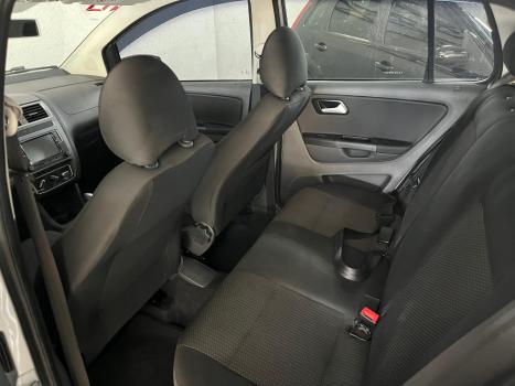 VOLKSWAGEN Fox 1.6 4P FLEX CONNECT I-MOTION AUTOMATIZADO, Foto 8