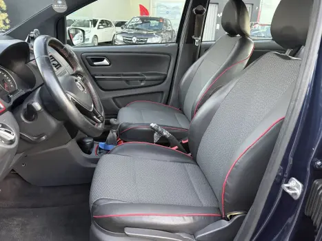 VOLKSWAGEN Fox 1.6 4P ROCK IN RIO FLEX, Foto 10