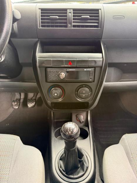 VOLKSWAGEN Fox 1.6 4P PLUS FLEX, Foto 10