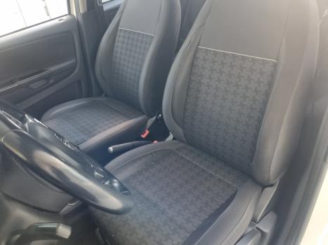 VOLKSWAGEN Fox 1.6 4P COMFORTLINE FLEX, Foto 16