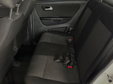 VOLKSWAGEN Fox 1.6 4P FLEX CONNECT I-MOTION AUTOMATIZADO, Foto 10