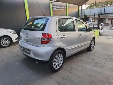 VOLKSWAGEN Fox 1.6 4P PLUS FLEX, Foto 2