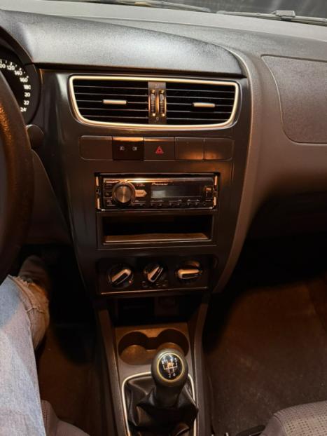 VOLKSWAGEN Fox 1.6 4P FLEX, Foto 9