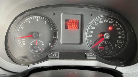 VOLKSWAGEN Fox 1.6 4P TREND FLEX, Foto 15