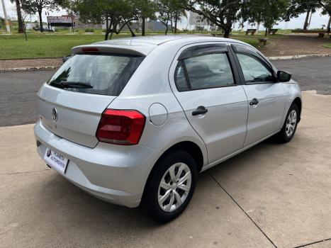 VOLKSWAGEN Gol 1.0 12V 4P FLEX MPI G7, Foto 4