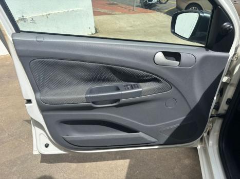 VOLKSWAGEN Gol 1.0 4P G6 FLEX CITY, Foto 15