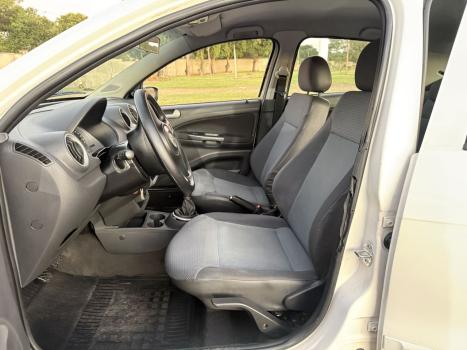 VOLKSWAGEN Gol 1.0 4P G5 FLEX, Foto 10