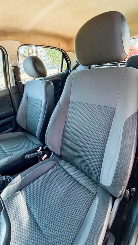 VOLKSWAGEN Gol 1.0 4P, Foto 9