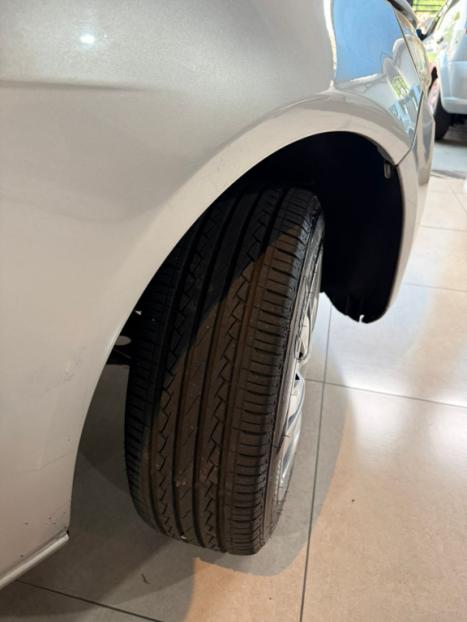 VOLKSWAGEN Gol 1.0, Foto 5