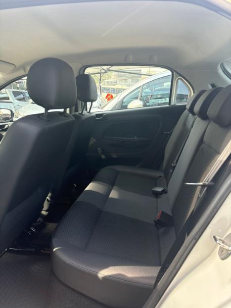 VOLKSWAGEN Gol 1.0, Foto 11