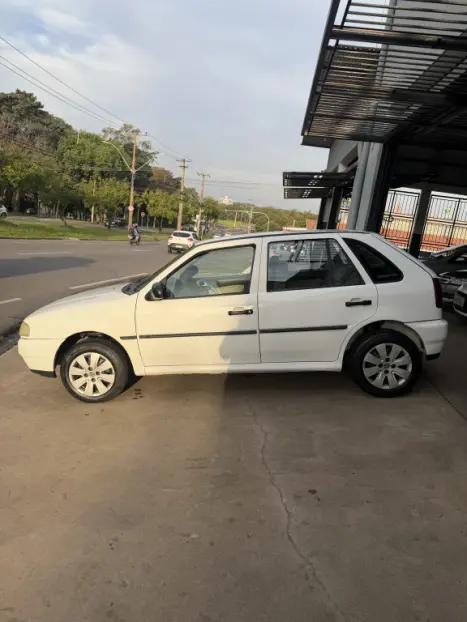 VOLKSWAGEN Gol 1.0 MI PLUS 4P, Foto 6