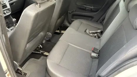 VOLKSWAGEN Gol 1.6, Foto 9