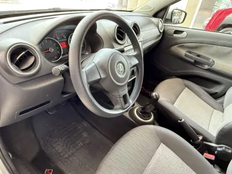 VOLKSWAGEN Gol 1.6 MI 4P, Foto 7