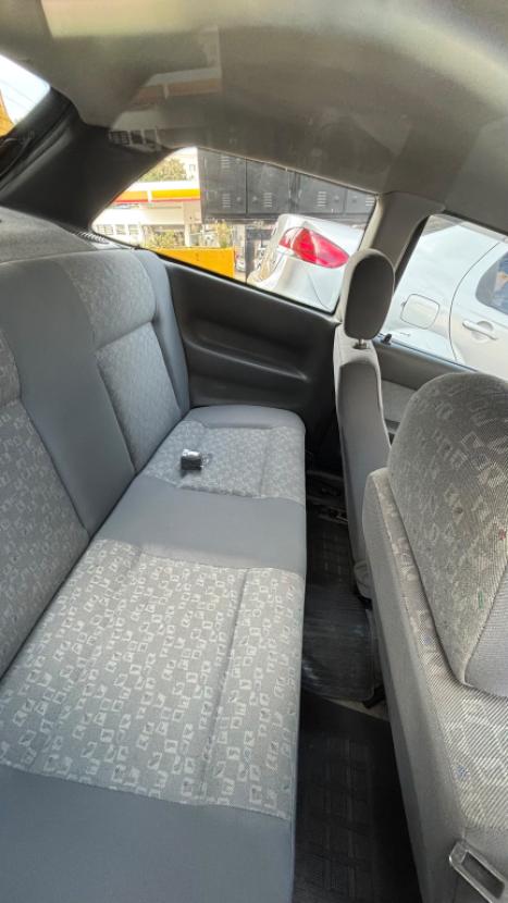 VOLKSWAGEN Gol 1.8 4P GL, Foto 3
