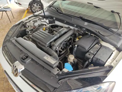 VOLKSWAGEN Golf 1.4 16V 4P TSI HIGHLINE AUTOMÁTICO, Foto 19 VOLKSWAGEN Golf 1.4 16V 4P TSI HIGHLINE AUTOMÁTICO, Foto 19