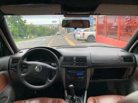 VOLKSWAGEN Golf 1.6 4P CONFORTLINE, Foto 2