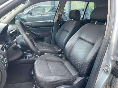 VOLKSWAGEN Golf 1.6 4P, Foto 8