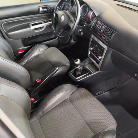 VOLKSWAGEN Golf 1.6 4P TECH FLEX, Foto 3