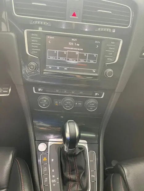 VOLKSWAGEN Golf 2.0 GTI TURBO AUTOM�TICO, Foto 17