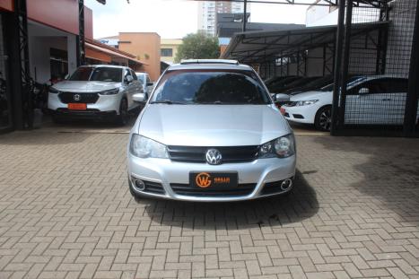 VOLKSWAGEN Golf 2.0 4P FLEX SPORTLINE AUTOM�TICO, Foto 2