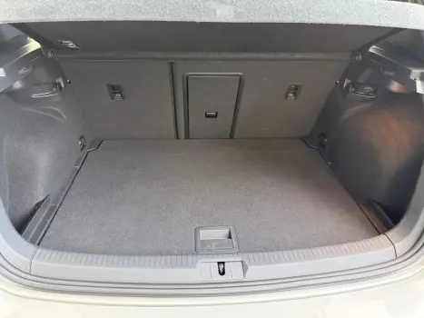 VOLKSWAGEN Golf 2.0 TSI GTI TURBO AUTOM�TICO, Foto 14