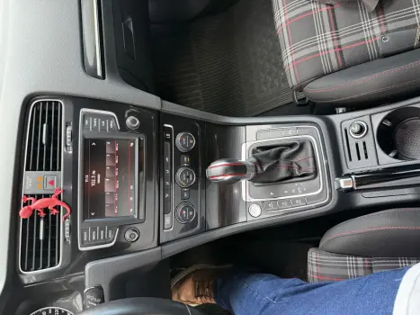 VOLKSWAGEN Golf 2.0 TSI GTI TURBO AUTOM�TICO, Foto 23