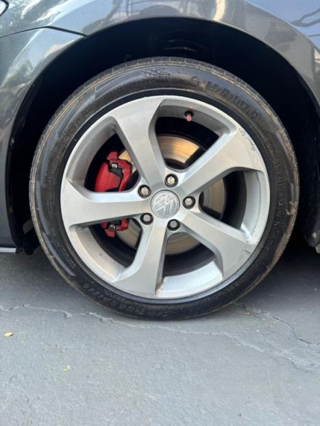 VOLKSWAGEN Golf 2.0 TSI GTI TURBO AUTOM�TICO, Foto 17