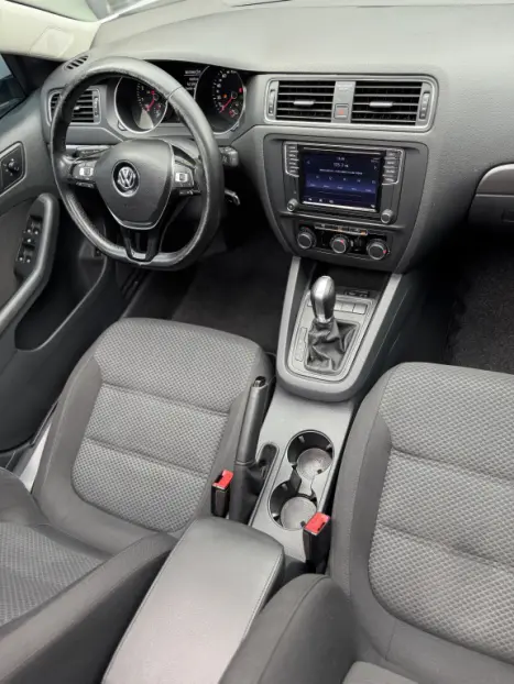 VOLKSWAGEN Jetta 1.4 16V 4P TSI CONFORTLINE AUTOMTICO, Foto 9