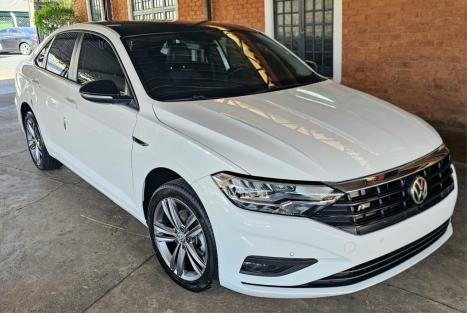 VOLKSWAGEN Jetta 1.4 4P 250 TSI R-LINE AUTOMTICO, Foto 2