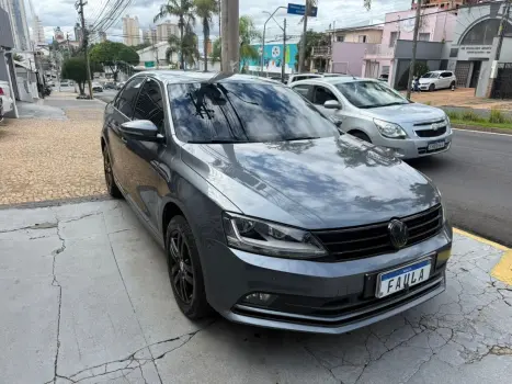 VOLKSWAGEN Jetta 1.4 16V 4P TSI COMFORTLINE AUTOM�TICO, Foto 2