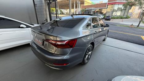 VOLKSWAGEN Jetta 1.4 4P 250 TSI R-LINE AUTOM�TICO, Foto 6