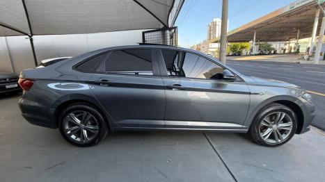 VOLKSWAGEN Jetta 1.4 4P 250 TSI R-LINE AUTOM�TICO, Foto 7