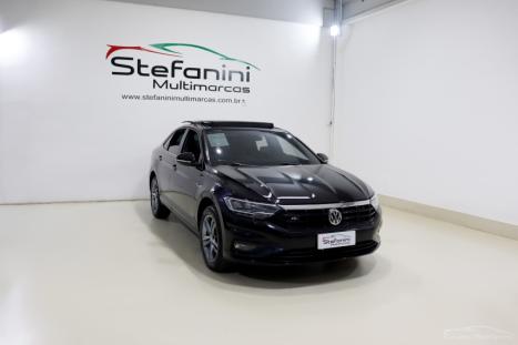 VOLKSWAGEN Jetta 1.4 4P 250 TSI R-LINE AUTOM�TICO, Foto 3